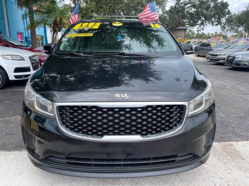 2016 Kia Sedona LX
