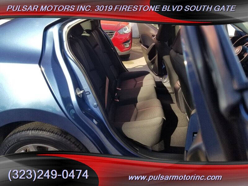 2018 Mazda MAZDA3 Sport