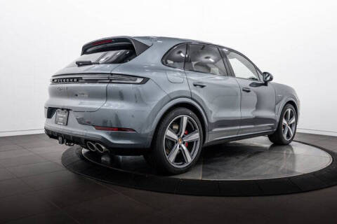 2026 Porsche Cayenne S E-Hybrid