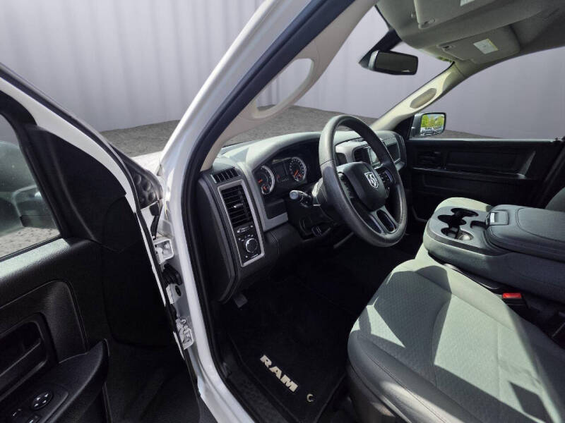 2020 RAM 1500 Classic Tradesman