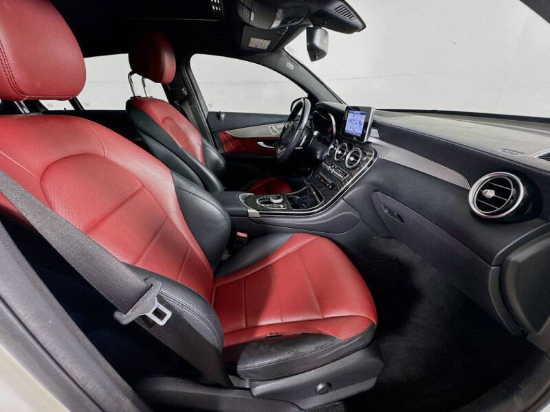 2019 Mercedes-Benz GLC GLC 300 4MATIC