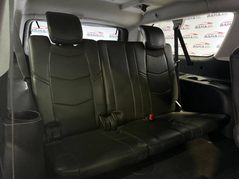 2018 Cadillac Escalade ESV Luxury