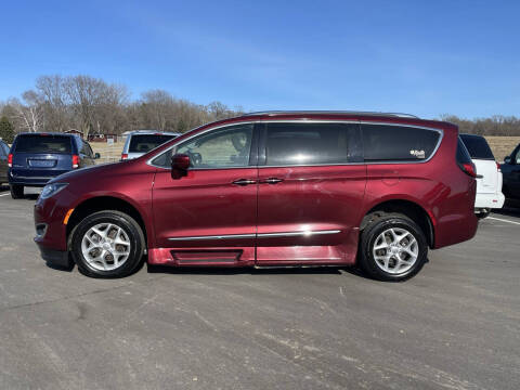 2019 Chrysler Pacifica Touring L Plus 35th Anniversary