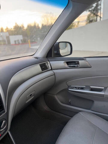 2010 Subaru Forester 2.5X Premium