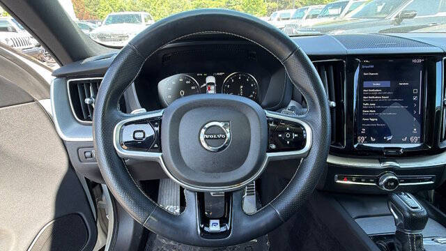 2019 Volvo XC60 T5 R-Design
