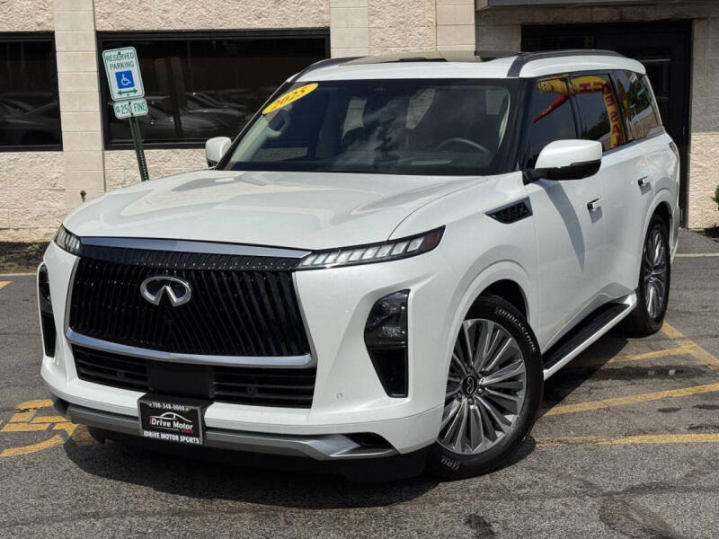 2025 Infiniti QX80 Luxe