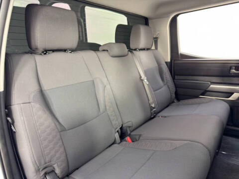 2022 Toyota Tundra SR5