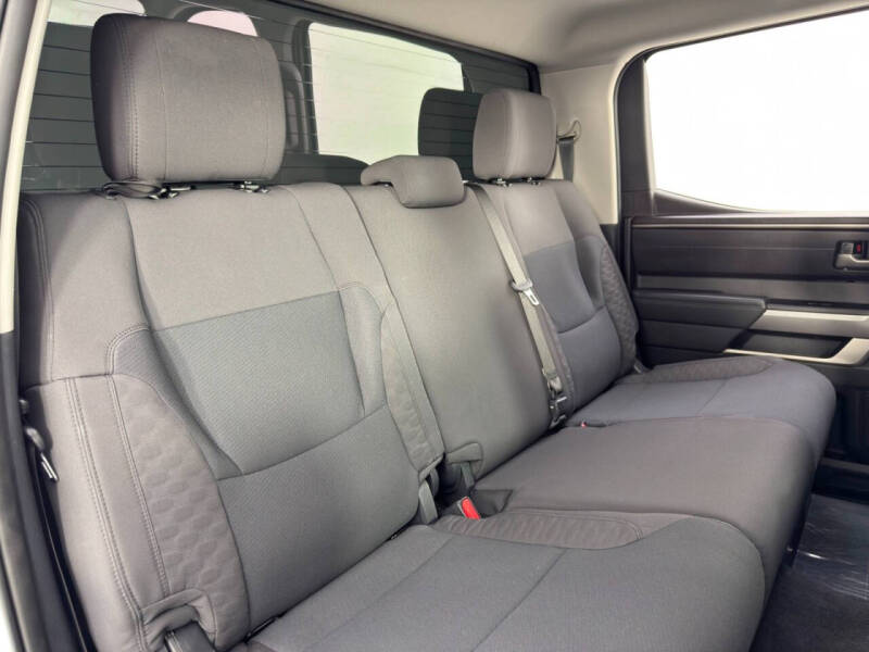 2022 Toyota Tundra SR5