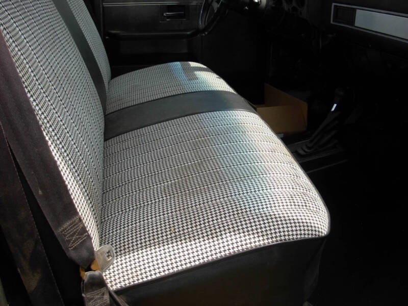 1986 Chevrolet K10 - Photo 12