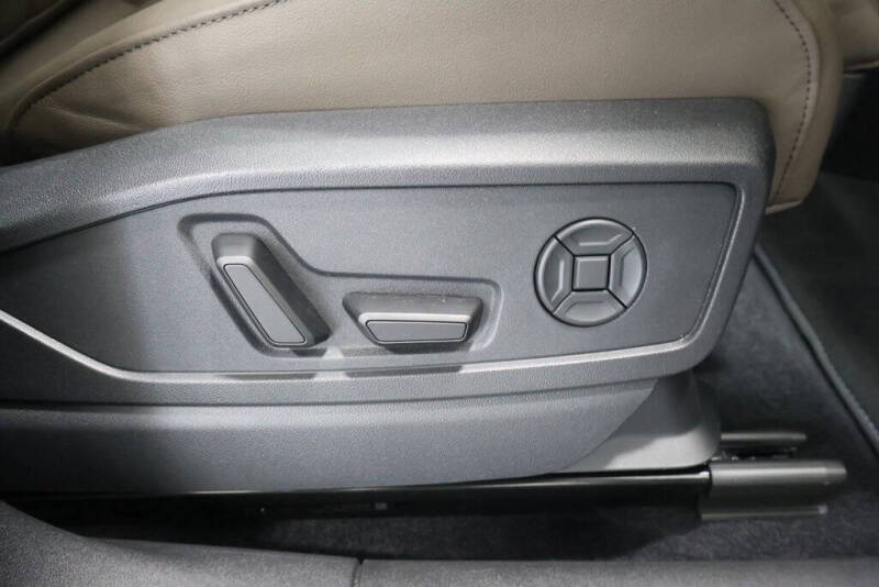 2025 Audi Q5 quattro Premium Plus TFSI