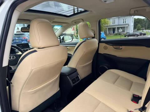 2017 Lexus NX 200t