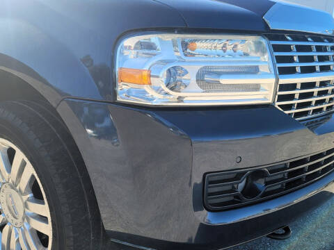 2014 Lincoln Navigator L