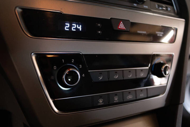 2017 Hyundai Sonata SE