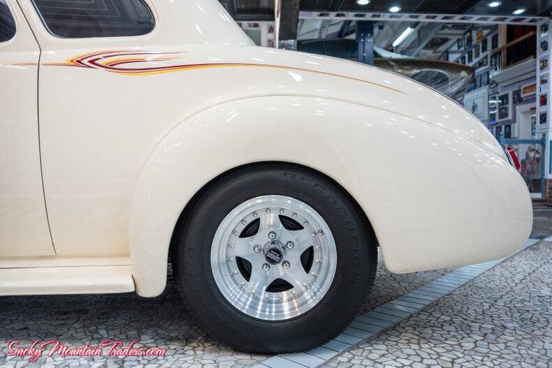 1940 Chevrolet Deluxe