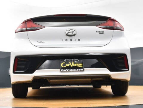 2018 Hyundai Ioniq Hybrid Blue