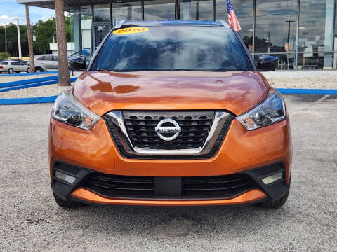 2020 Nissan Kicks SR