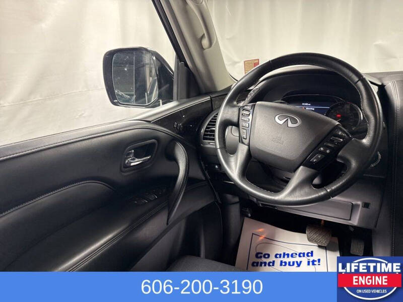 2024 Infiniti QX80 Luxe