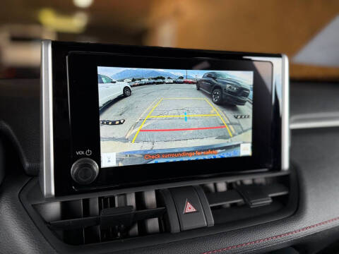 2024 Toyota RAV4 Prime SE