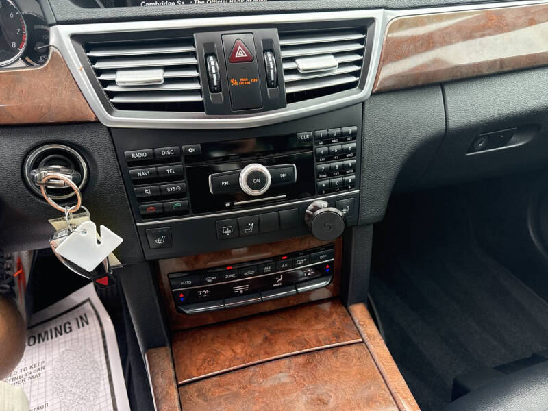 2011 Mercedes-Benz E-Class E 350 Luxury 4MATIC