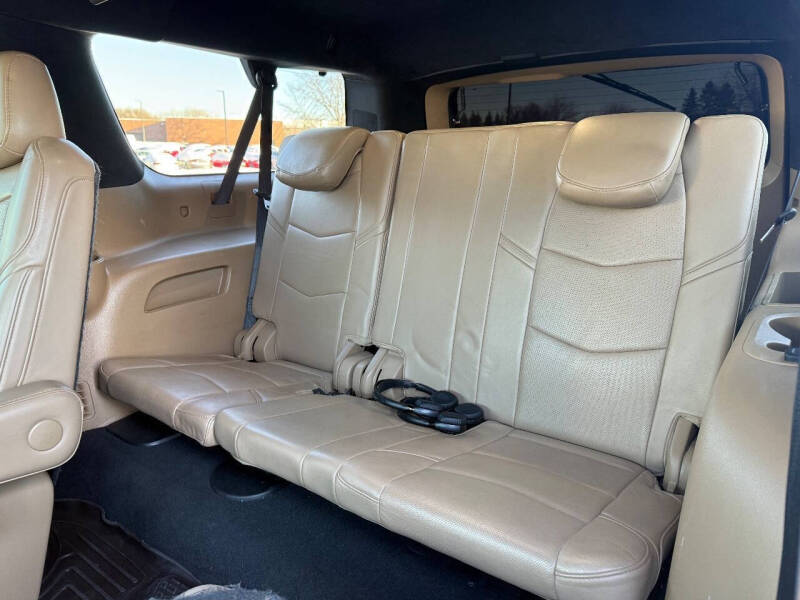 2019 Cadillac Escalade ESV Platinum