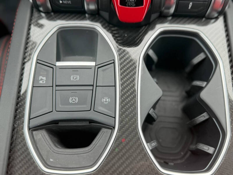2020 Lamborghini Urus