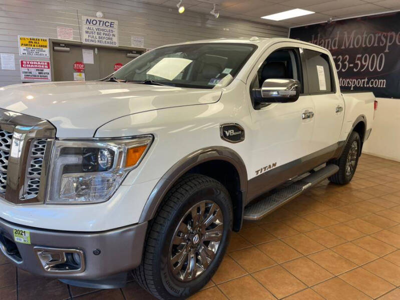 2017 Nissan Titan