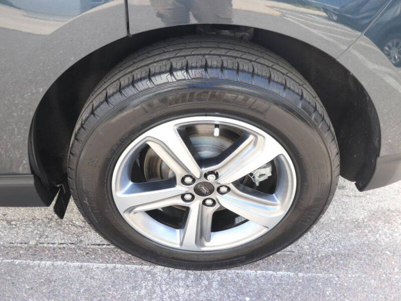 2023 Ford Edge SEL