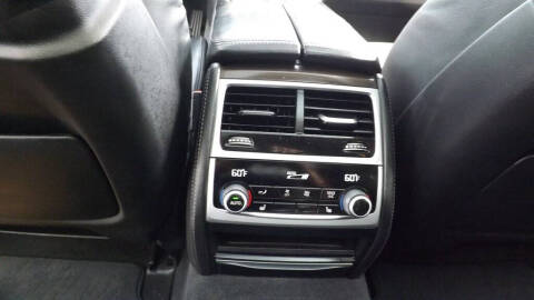 2022 BMW 7 Series 740i