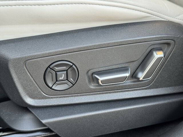 2024 Audi Q8 Sportback e-tron quattro Prestige S line