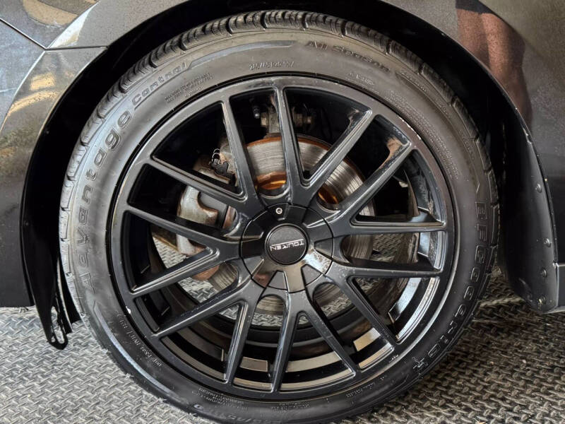 2013 Ford Taurus Limited