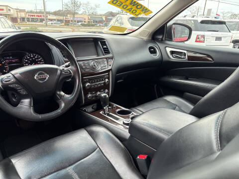 2016 Nissan Pathfinder Platinum