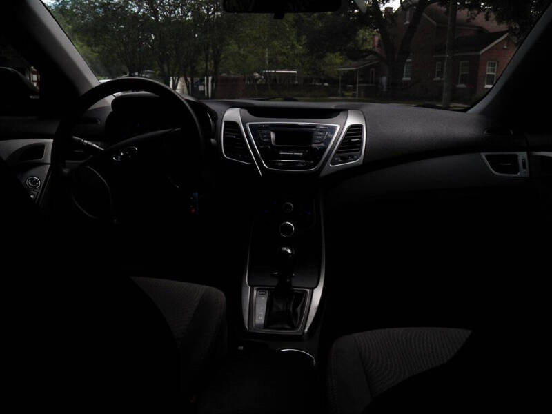 2016 Hyundai Elantra