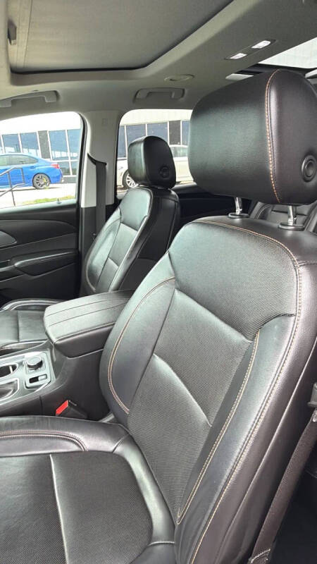 2021 Chevrolet Traverse Premier