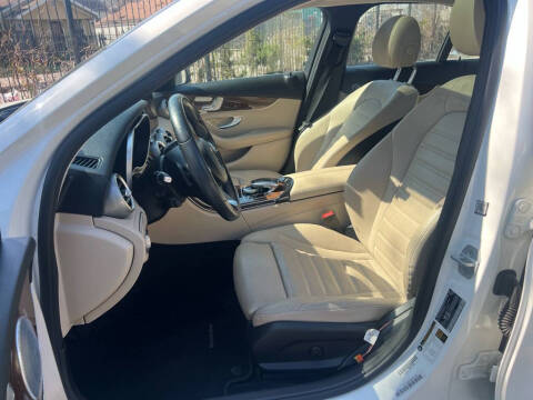 2015 Mercedes-Benz C-Class C 300