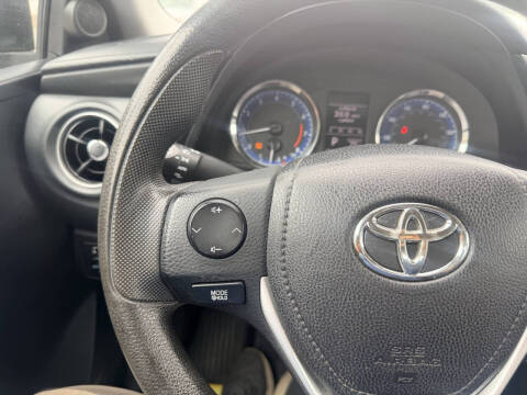 2017 Toyota Corolla LE