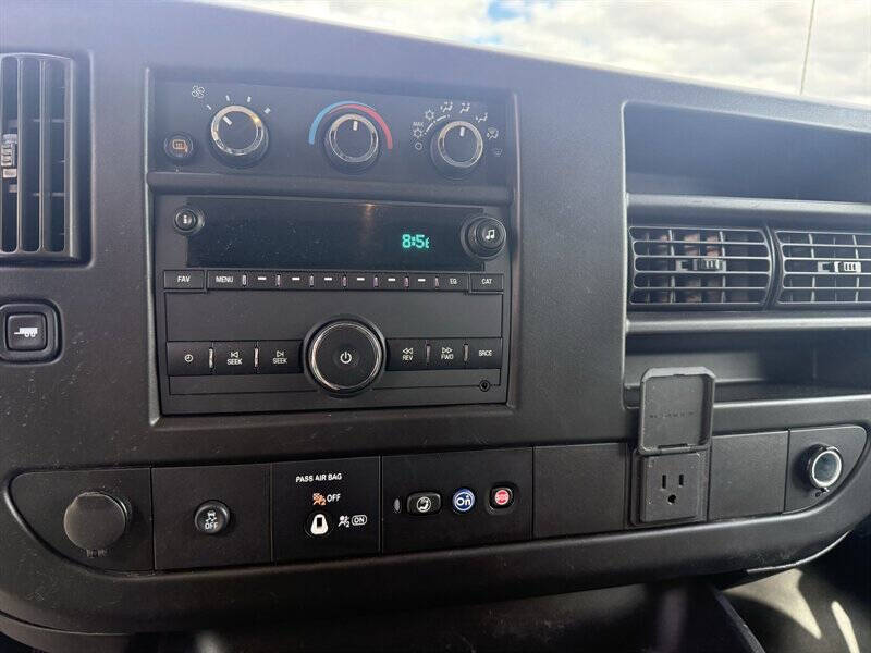 2021 Chevrolet Express 2500