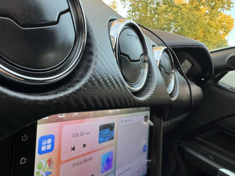 2016 Ford Mustang V6