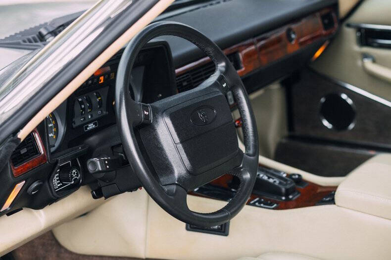 1990 Jaguar XJ-Series XJS