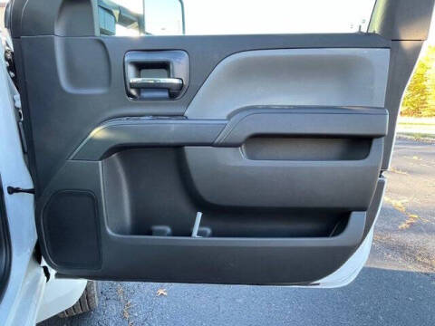 2023 Chevrolet Silverado 6500HD