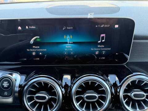 2020 Mercedes-Benz GLB GLB 250 4MATIC