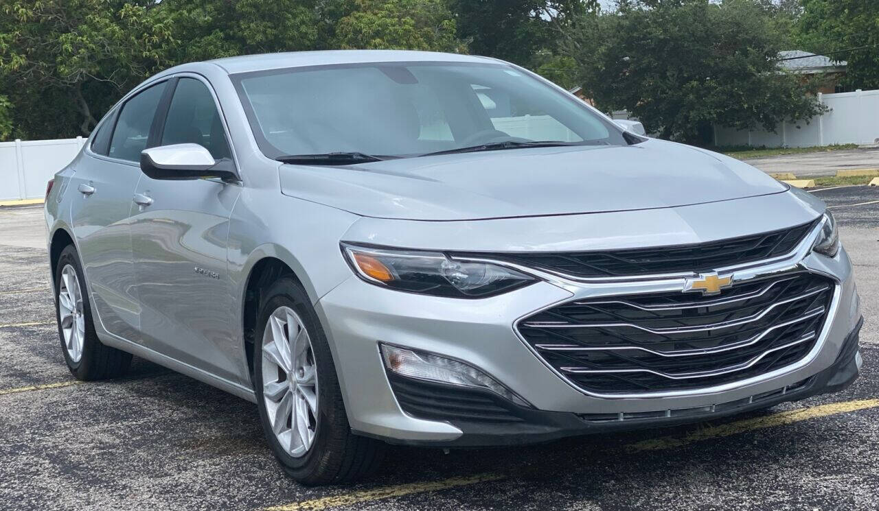 2021 CHEVROLET Malibu Sedan - $20,200