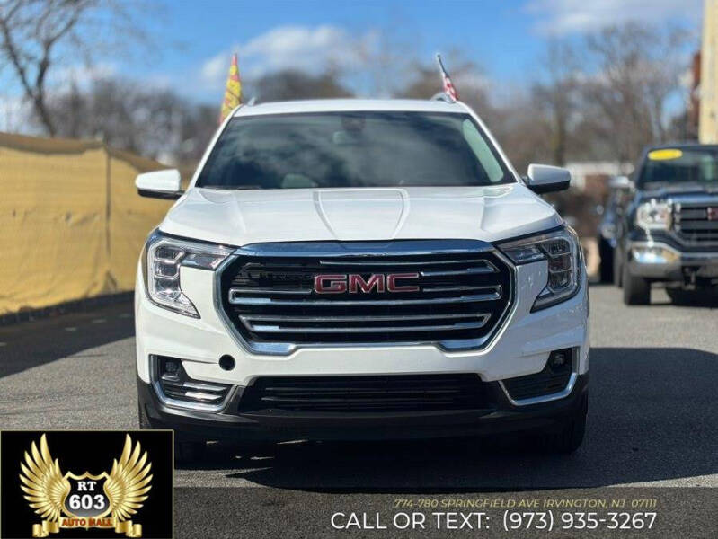 2023 GMC Terrain SLT