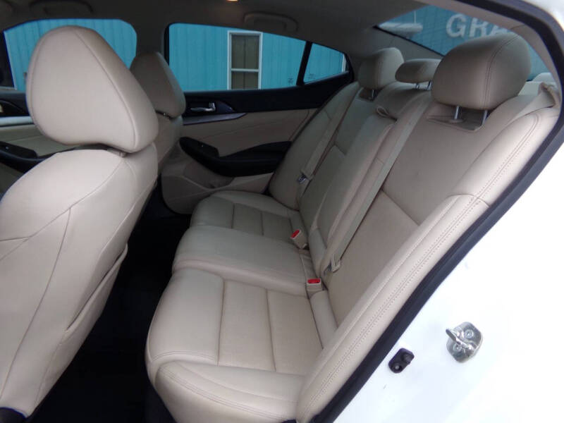 2017 Nissan Maxima 3.5 SV