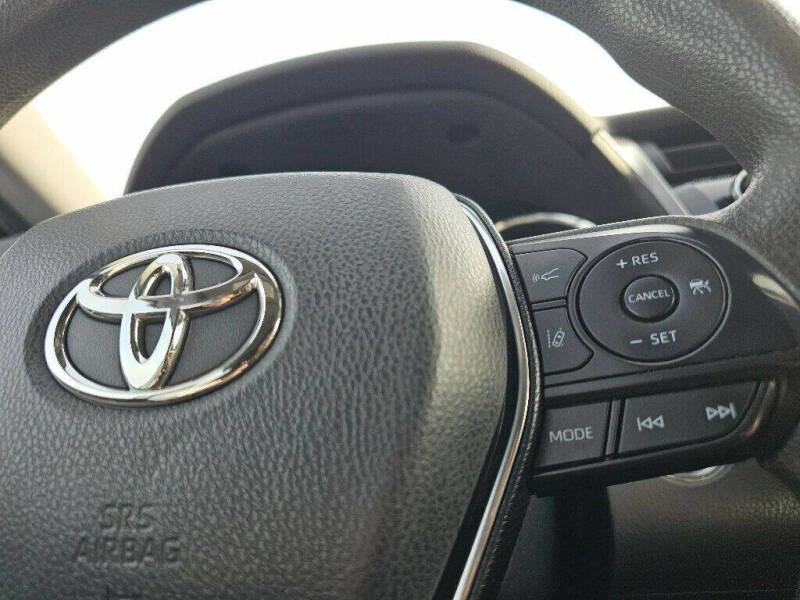 2020 Toyota Camry Hybrid LE