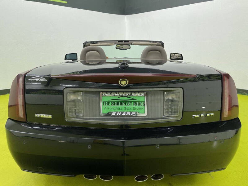 2005 Cadillac XLR