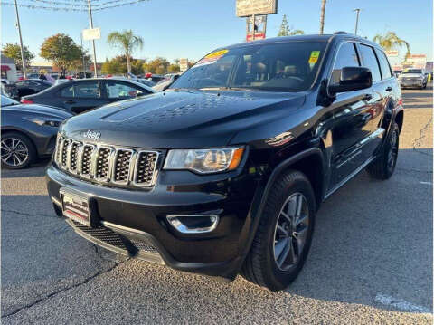 2020 Jeep Grand Cherokee Laredo