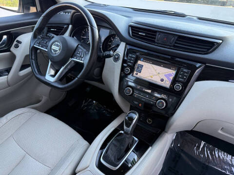 2018 Nissan Rogue Sport SL