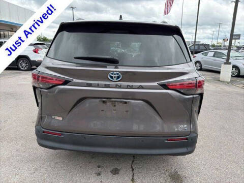 2021 Toyota Sienna