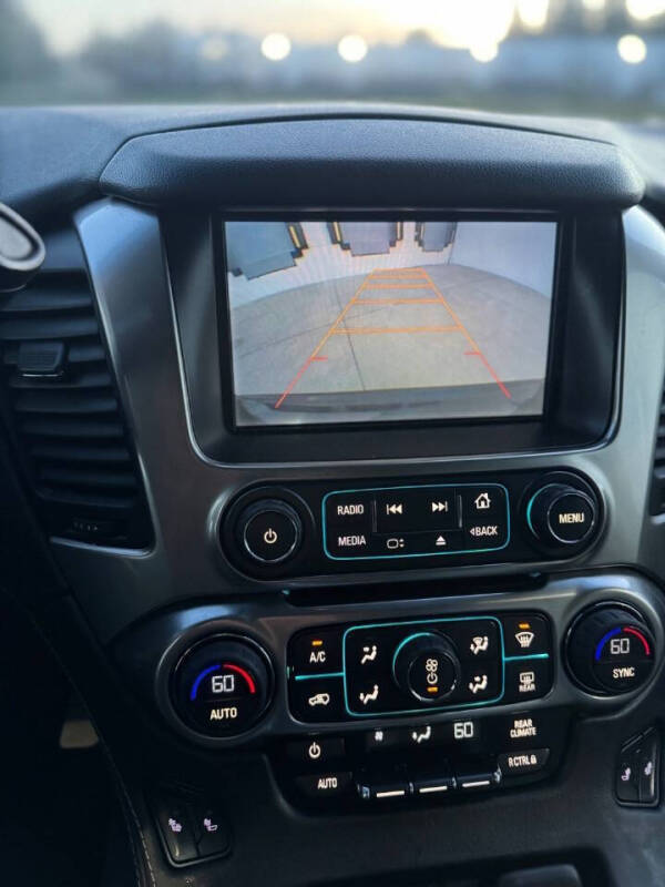 2015 Chevrolet Suburban LT