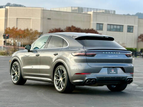 2020 Porsche Cayenne Turbo Coupe